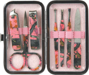 Rivers Edge Women's Pink Camo Manicure Set